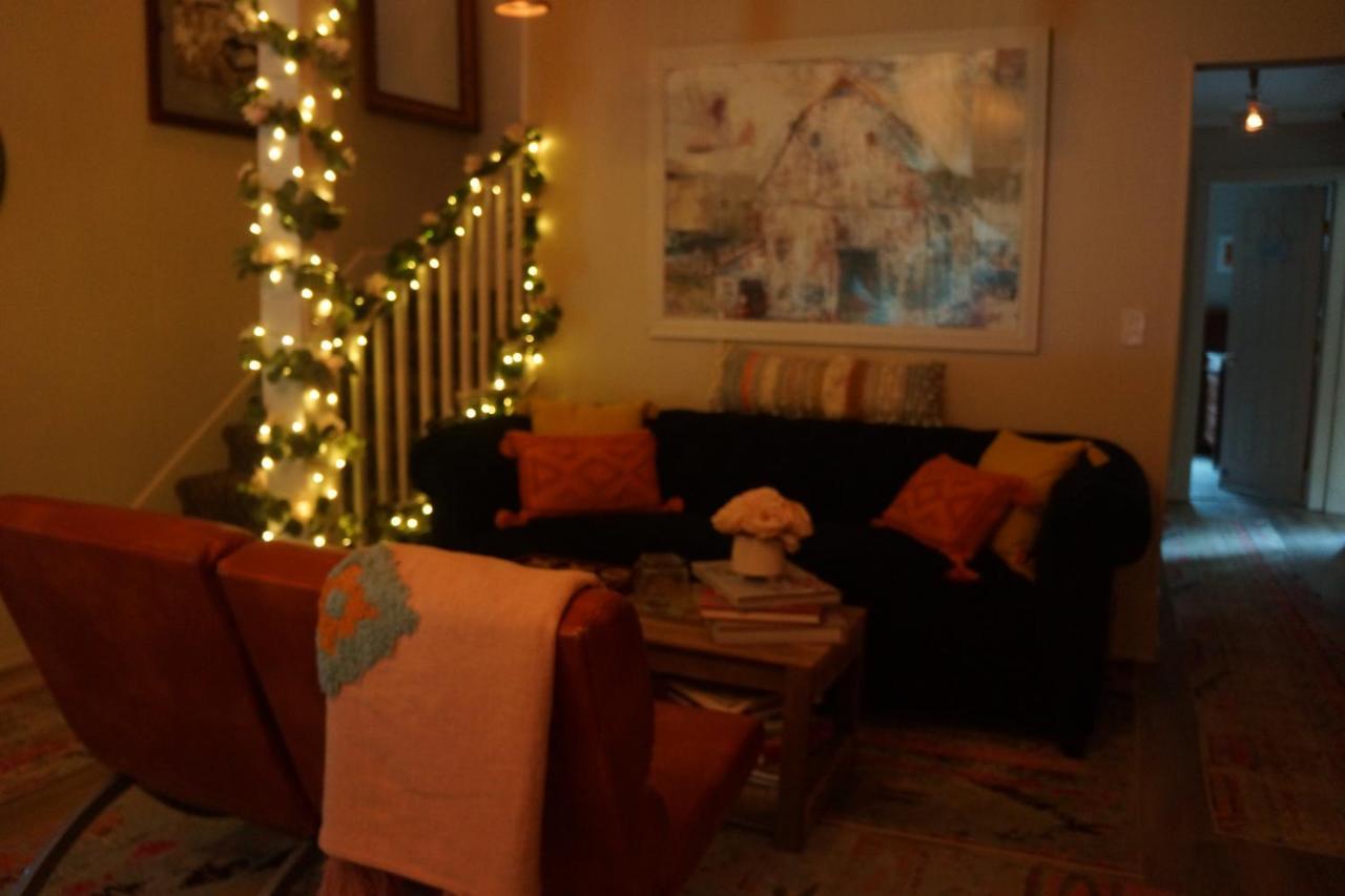 The Frogtown Inn Canadensis Экстерьер фото